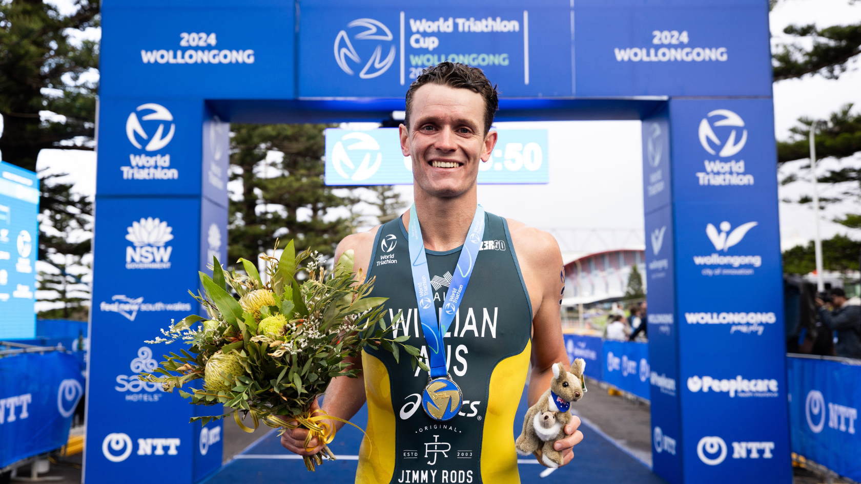 Luke Willian makes Paris intentions clear with World Triathlon Cup Wollongong win